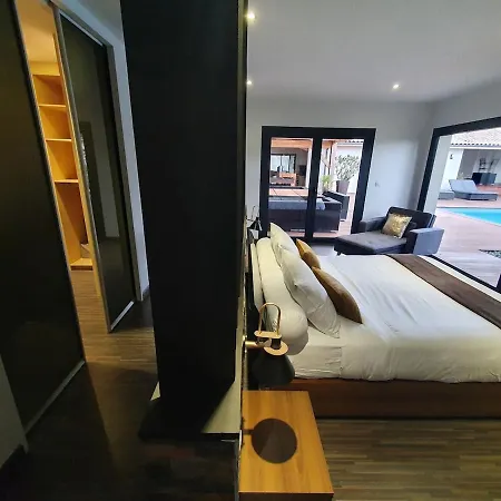 Oliveraie Prestige 14 Piscine Jacuzzi Tatil Evi Peujard