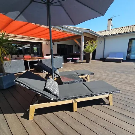 Oliveraie Prestige 14 Piscine Jacuzzi